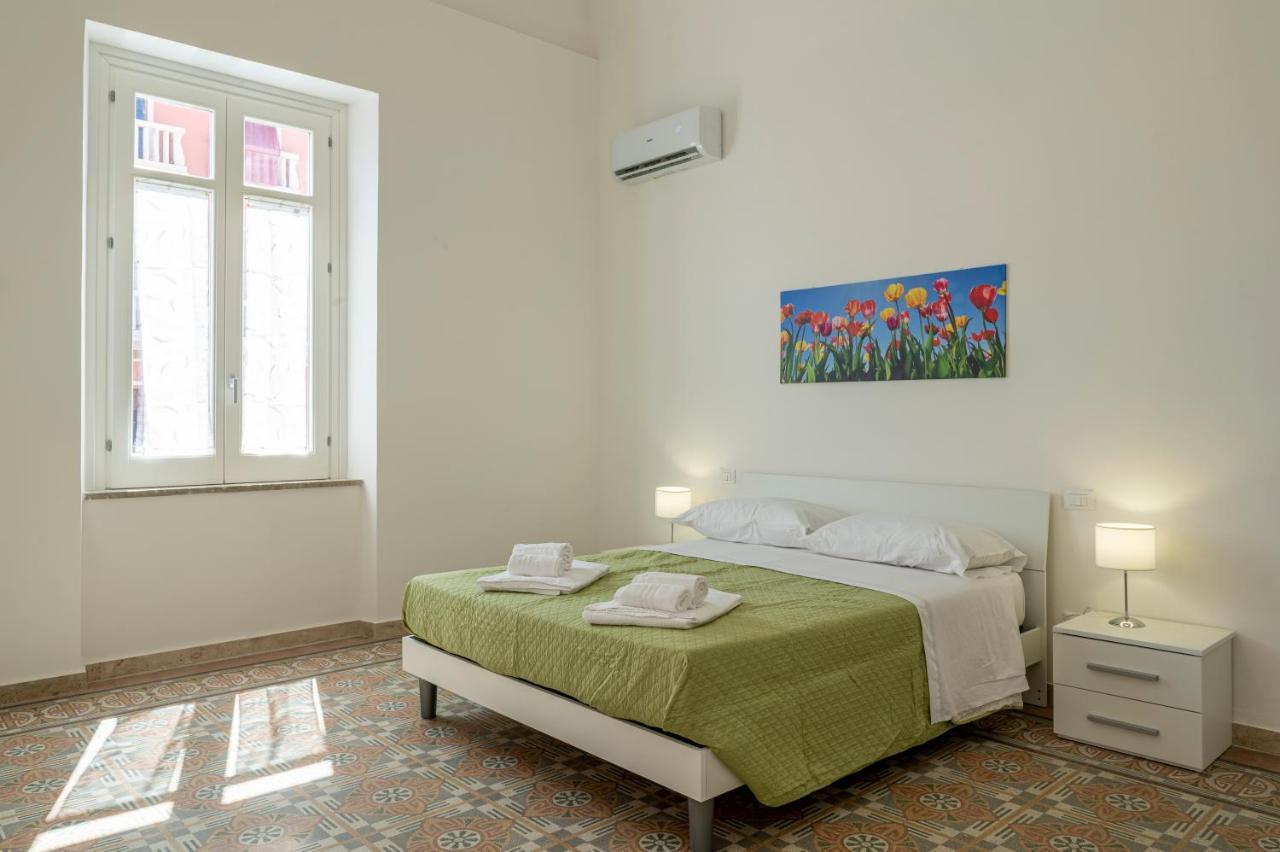 Le Case Di Franca Trapani Ngoại thất bức ảnh